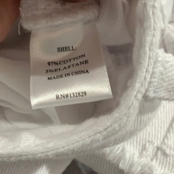 Revolve Superdown Lucy Crop Flare White Jeans B7 - Picture 10 of 13